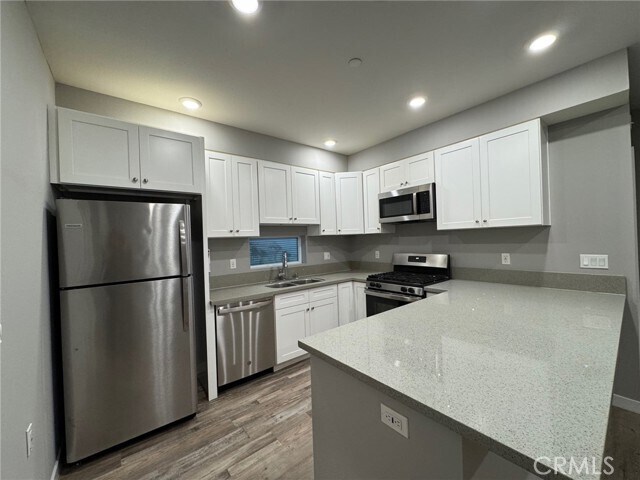 Building Photo - 623 Normandie Ave