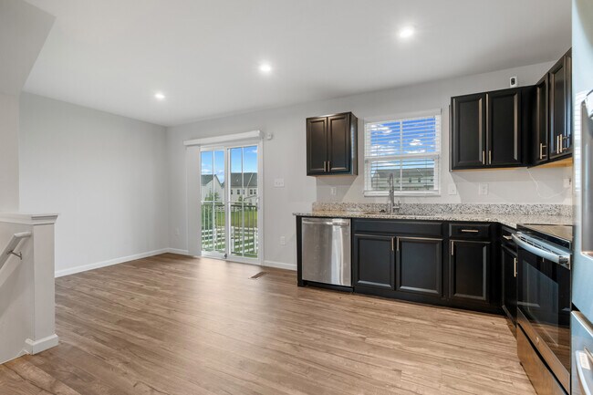 Building Photo - 130 Wye Oak Dr