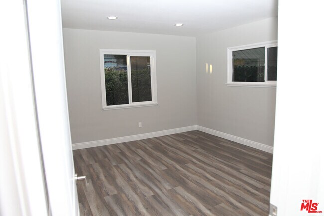 Building Photo - 936 Chehalem Rd
