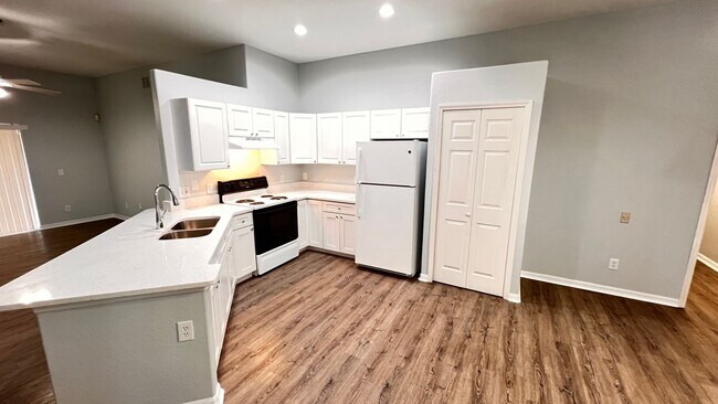 Building Photo - Charming 3-Bed, 2-Bath Home in Orlando
