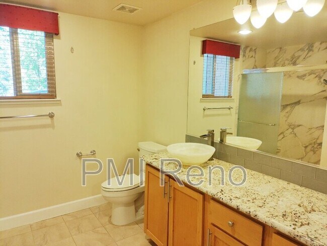 Building Photo - 1450 Idlewild Dr