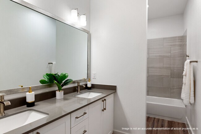 Building Photo - 28325 Birnham Woods Dr