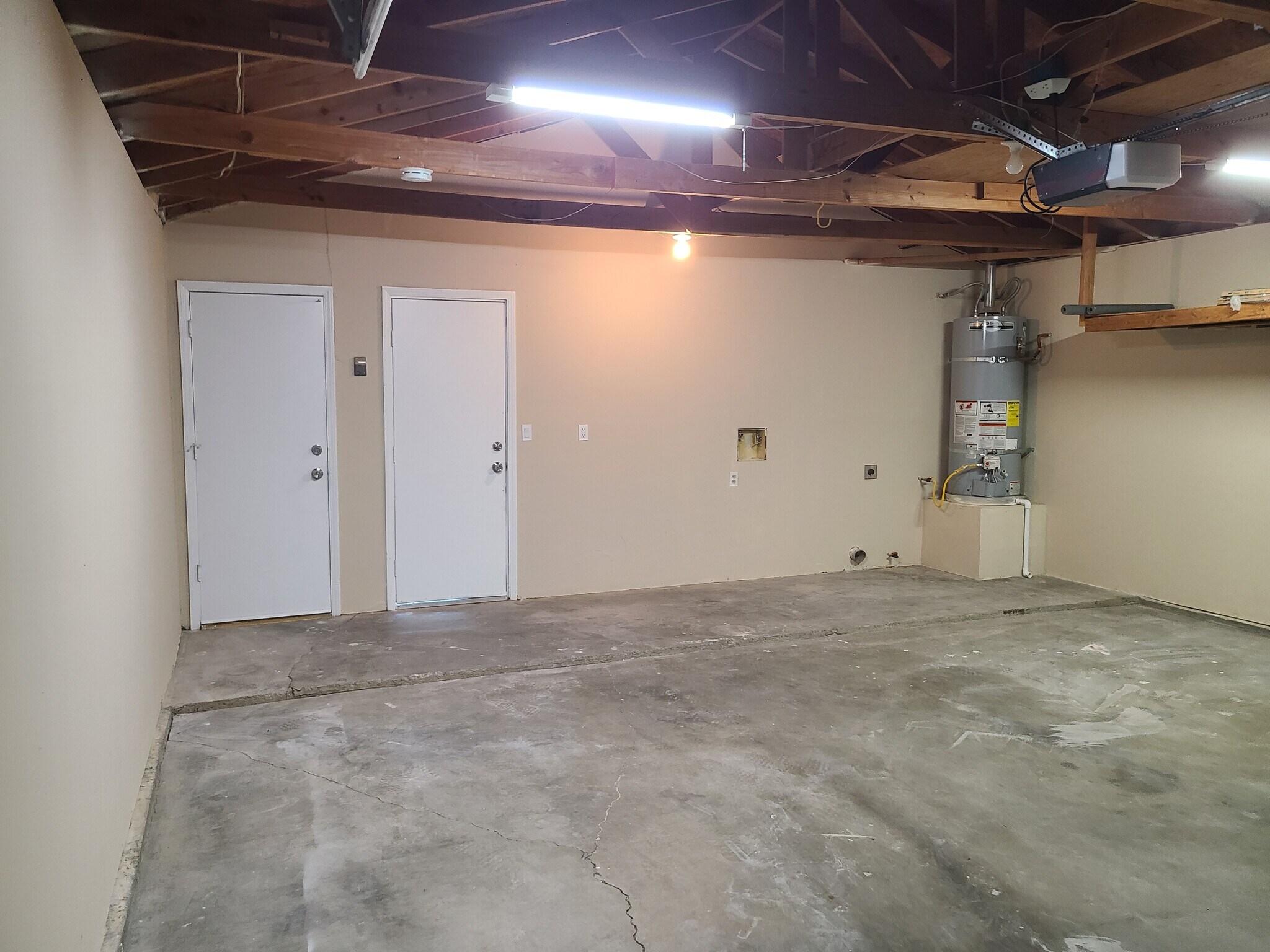 garage2 - 8567 Jimson Ave