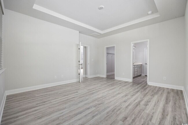 Building Photo - 7151 Shooting Star Way