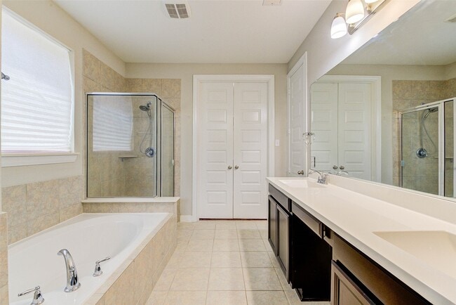 Building Photo - 22530 Cutter Mill Dr