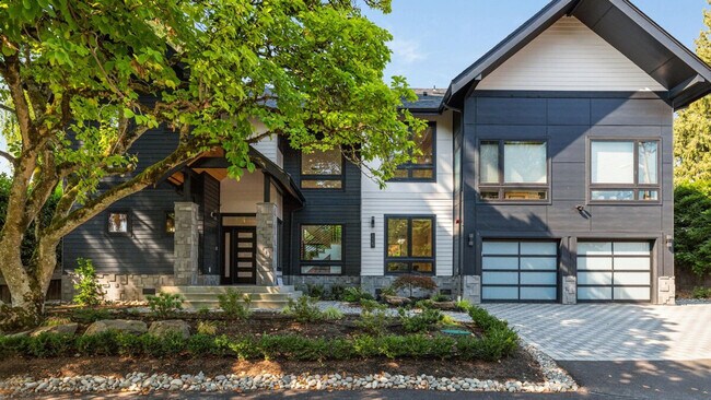 Building Photo - 115 110th Pl SE