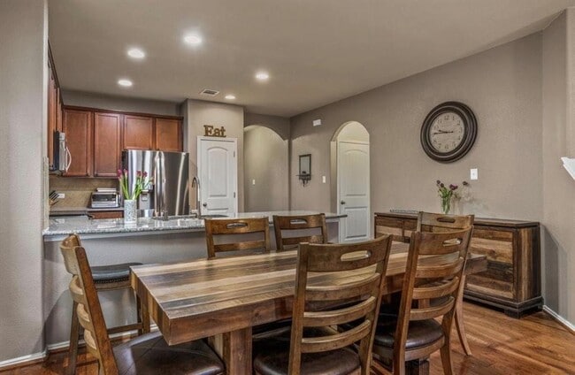 Building Photo - 109 Marble Head Way