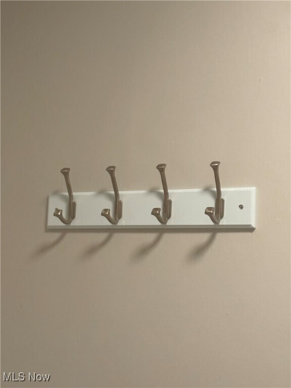 Building Photo - 12520 Edgewater Dr