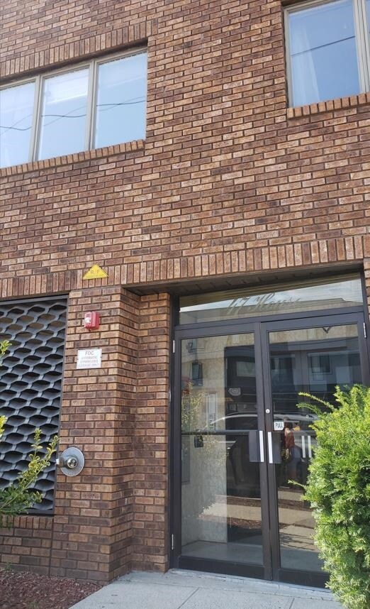 Building Photo - 47 BERGEN Blvd