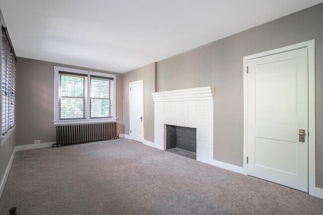 Building Photo - 6609 Church Ave