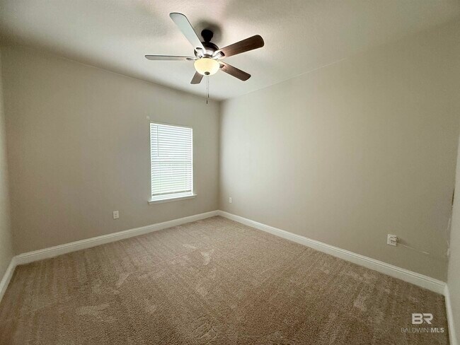 Building Photo - 12659 Waxwing Ave