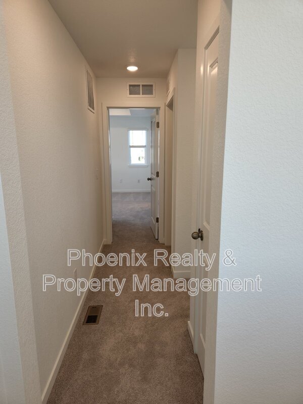 Building Photo - 630 Greenville