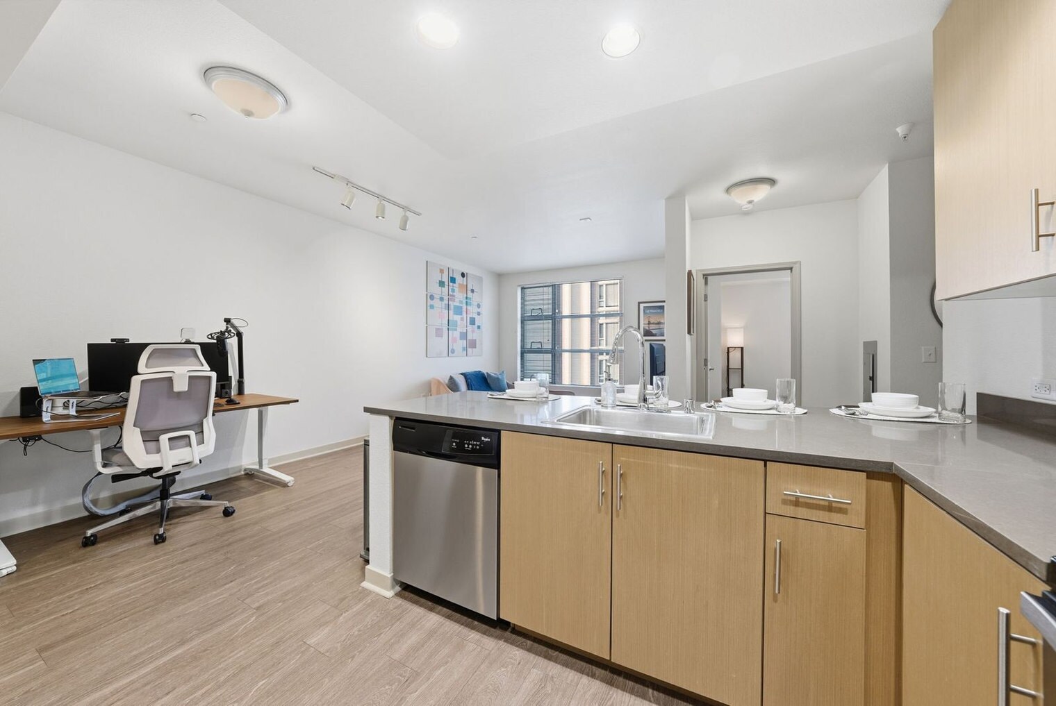 Building Photo - 1155 4th St