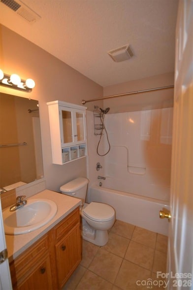 Building Photo - 112 Dundee Ct