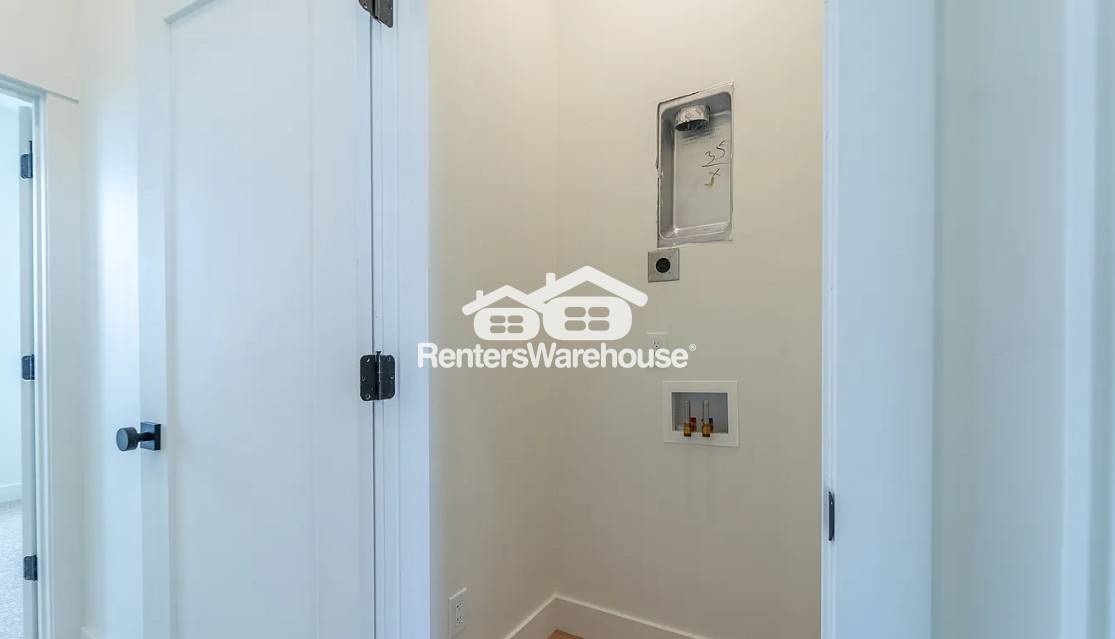 Building Photo - 544 N 600 W