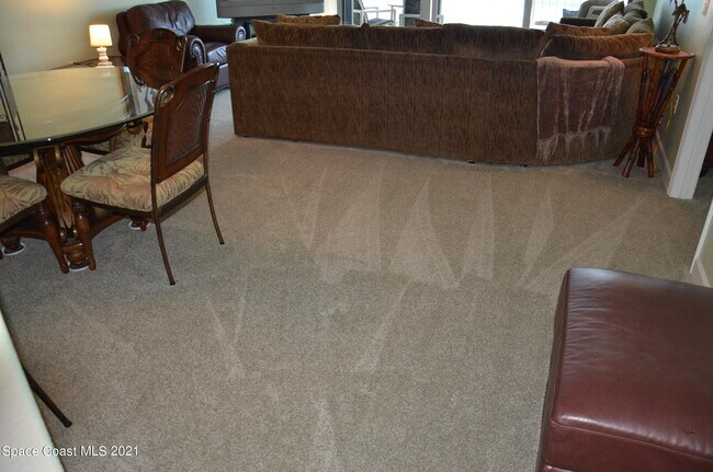 Building Photo - 2065 Jimmy Buffett Mem Hwy