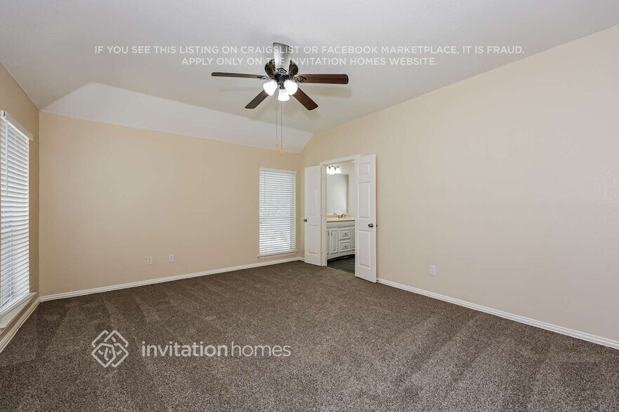 Building Photo - 11732 Latania Ln