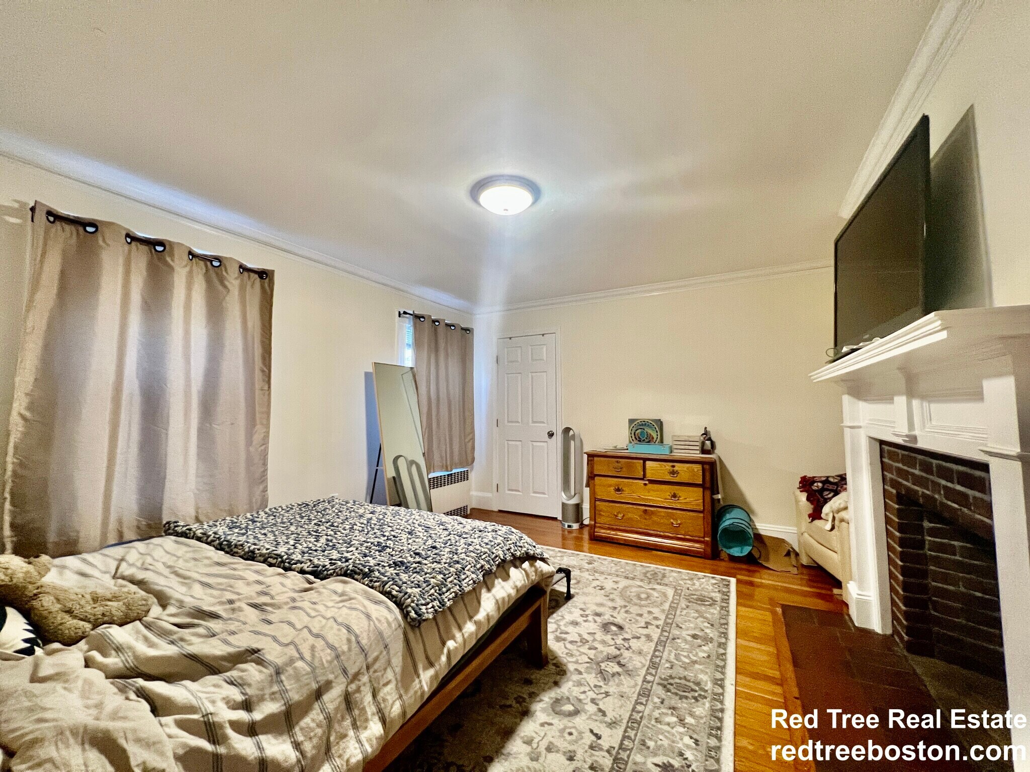 Building Photo - 118 Elgin St