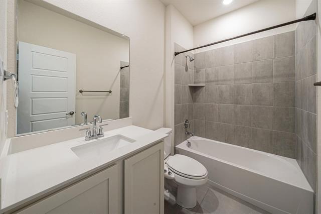 Building Photo - 8348 George Brown Dr