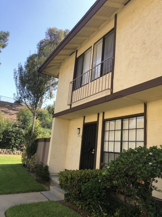 Building Photo - 213 Otay Valley Rd