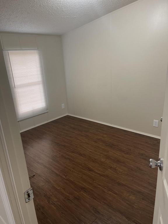 Building Photo - 135 Emily St