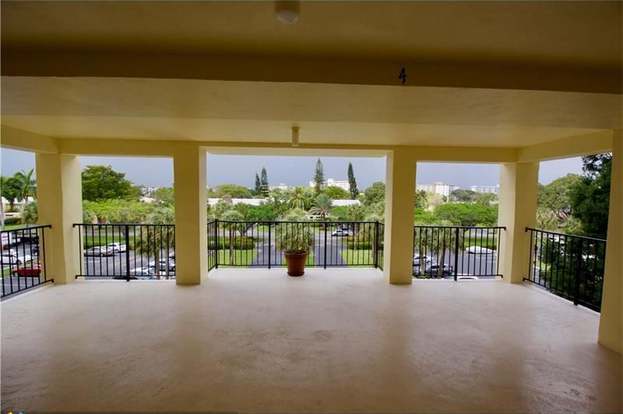 Building Photo - 3050 N Palm Aire Dr