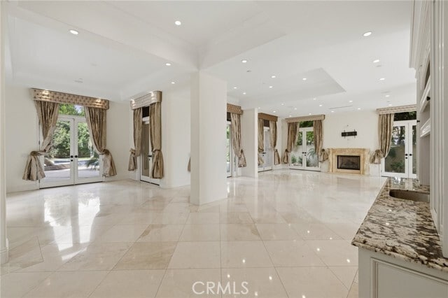 Building Photo - 5667 Lubao Ave