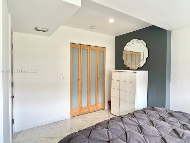 Building Photo - 600 Euclid Ave