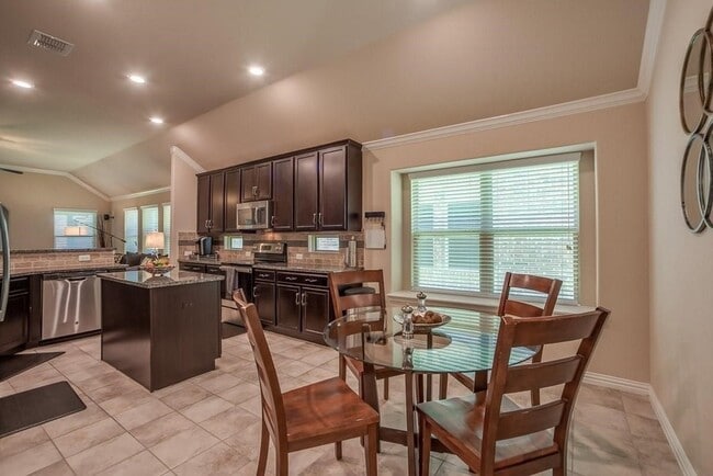 Building Photo - 5209 Texana Dr