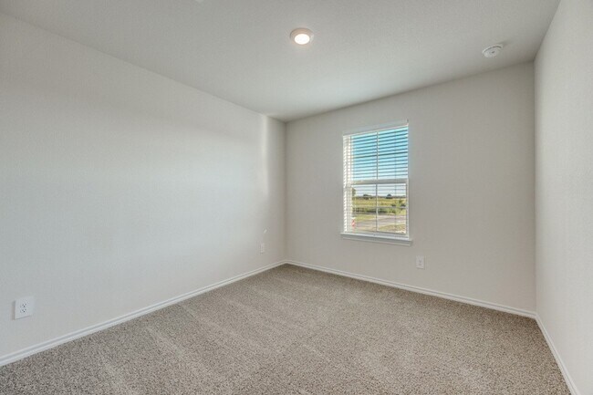 Building Photo - 3433 Marie Dr