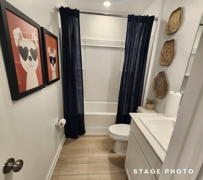 Building Photo - 6432 DOMIZIO Dr