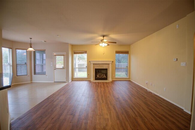 Building Photo - 13524 William Kennedy Dr