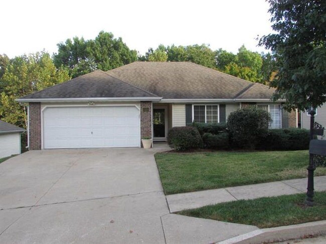 Primary Photo - 510 Campusview Dr