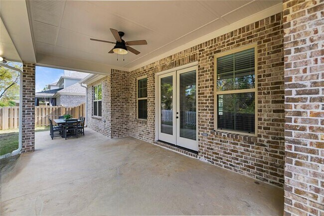 Building Photo - 1691 Pebble Creek Dr