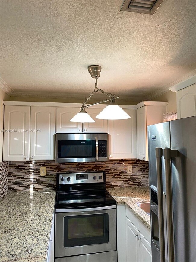 Building Photo - 11789 SW 18th St