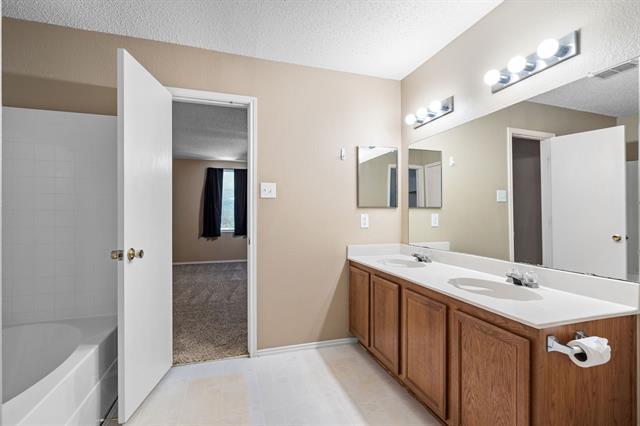 Building Photo - 1840 Ramada Trail