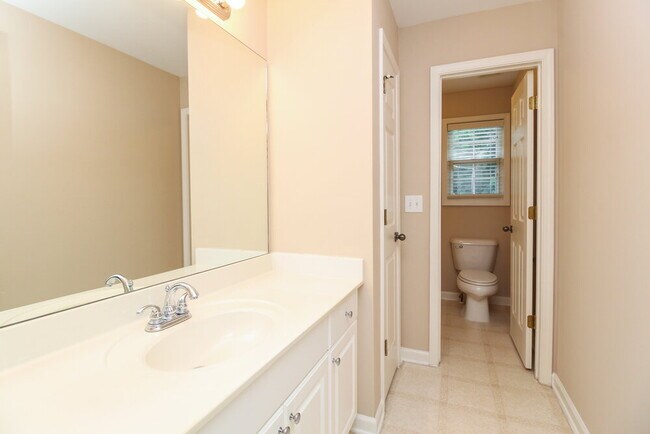Building Photo - 302 Warm Winds Trail