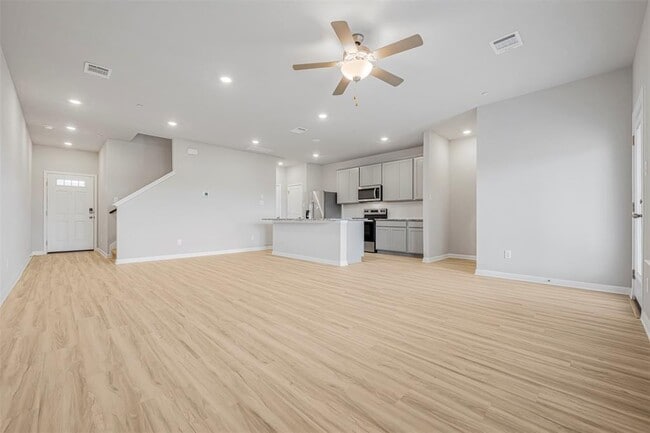Building Photo - 104 Cinnabar Ln