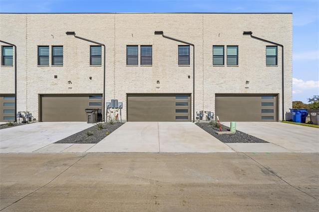 Building Photo - 1203 Doris May Dr