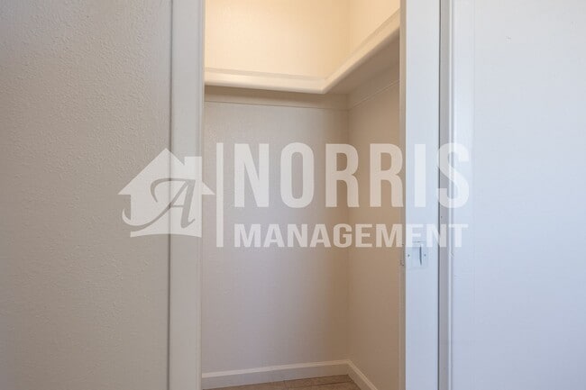 Building Photo - Great Location in Casa Grande!