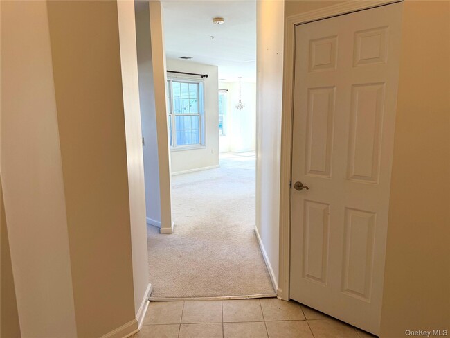 Building Photo - 937 Tower Ridge Cir