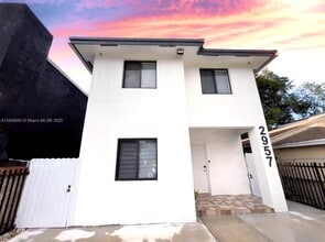 Building Photo - 2957 NW 45th St