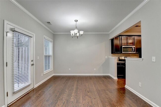 Building Photo - 7325 Heritage Oak Ct