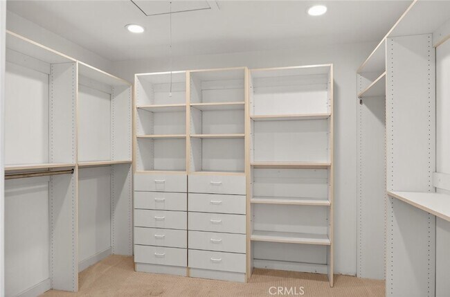 Building Photo - 978 Sandcastle Dr