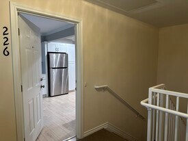 Building Photo - 5076 Matilda St