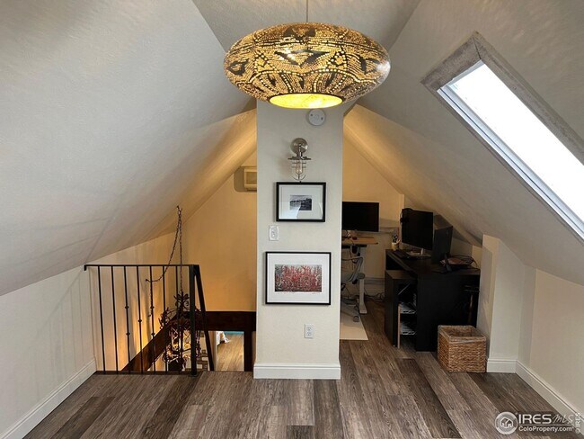 Building Photo - Chic Renovated Three Level Condo in Walnut Grove, Whittier neighborhood