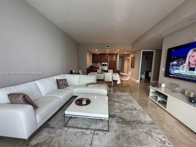 Building Photo - 15811 Collins Ave