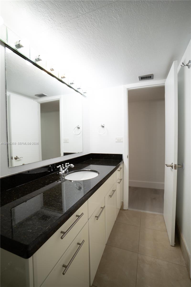 Building Photo - 6801 SW 147th Ave