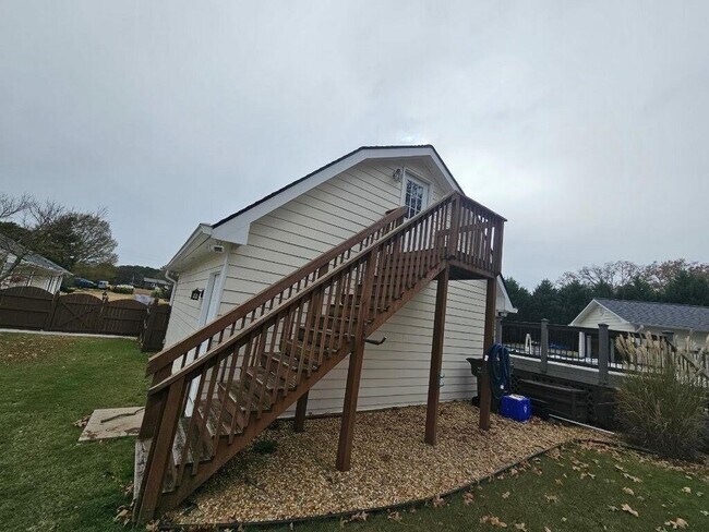Building Photo - 1505 Old Loganville Rd SW