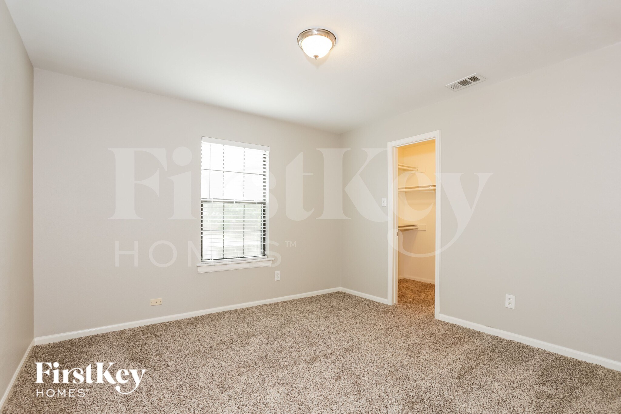 Building Photo - 2345 Kildeer Trail